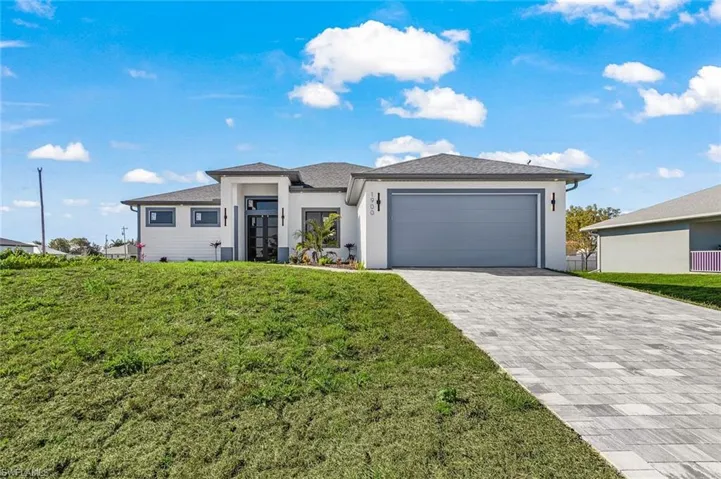 1901 Embers Pkwy W, Cape Coral, Florida 33993