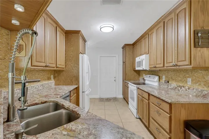 3425 29th Ave Sw, Naples, Florida 34117
