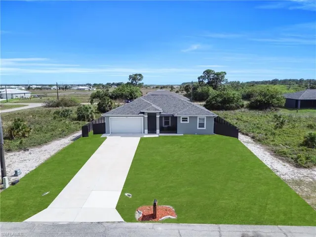 384 Neighborly Rd, Labelle, Florida 33935