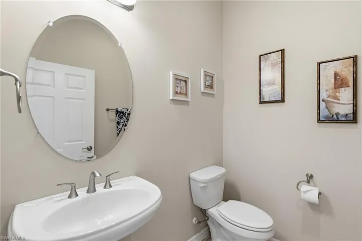 Powder room