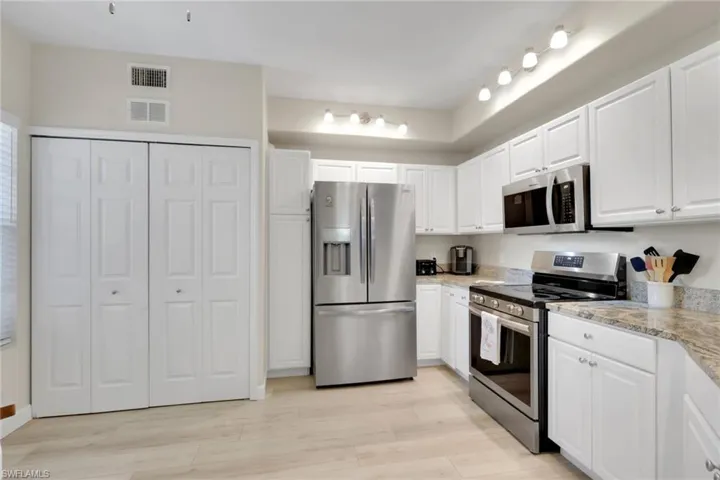 9653 Hemingway Ln 3304, Fort Myers, Florida 33913