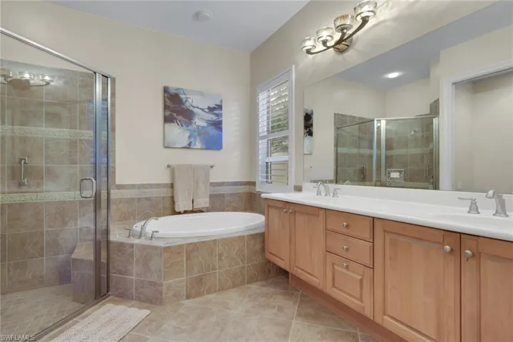 14058 Tivoli Ter, Bonita Springs, Florida 34135