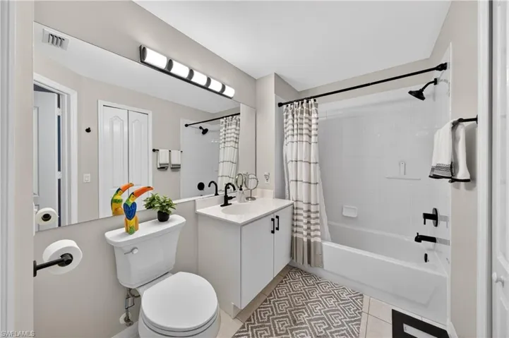 23581 Sandycreek Ter 1104, Estero, Florida 34135