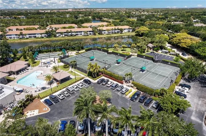 23581 Sandycreek Ter 1104, Estero, Florida 34135