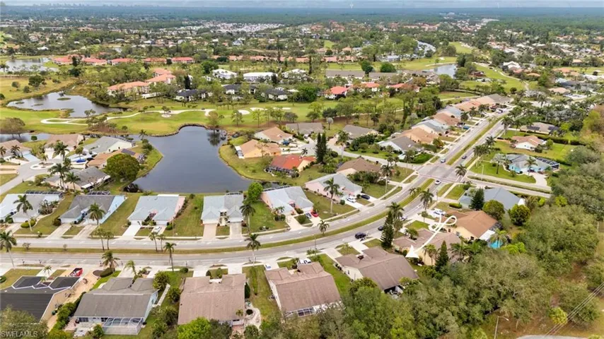 566 Saint Andrews Blvd # 23, Naples Fl 34113
