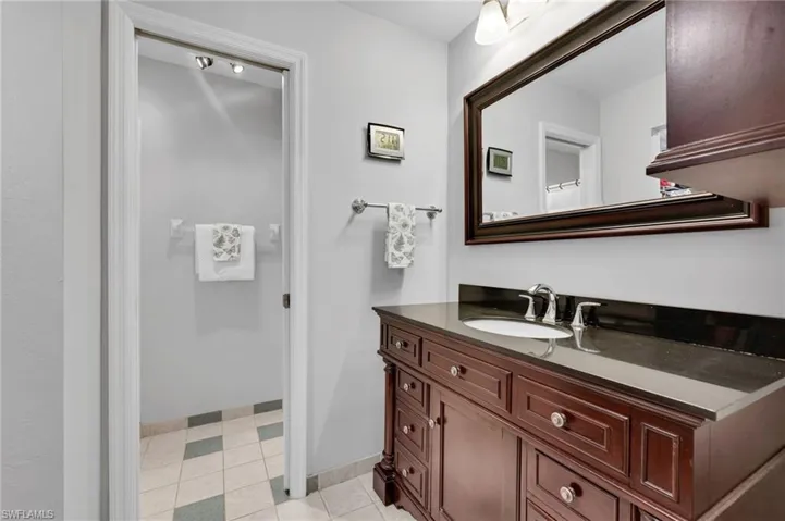566 Saint Andrews Blvd # 23, Naples Fl 34113