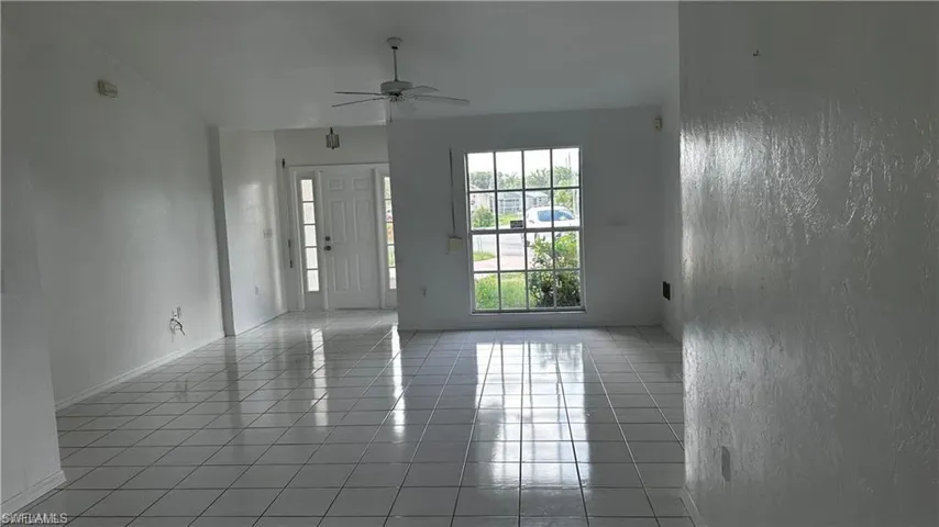701 Arianne Ct, Lehigh Acres, Florida 33936