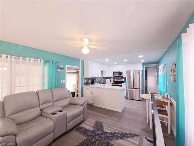 19 Moorhead Mnr, Naples, Florida 34112