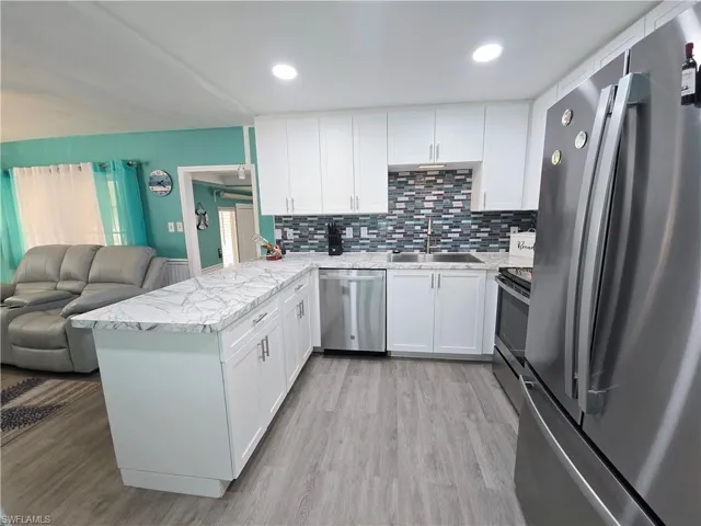 19 Moorhead Mnr, Naples, Florida 34112