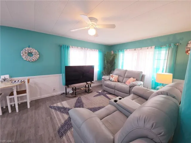 19 Moorhead Mnr, Naples, Florida 34112