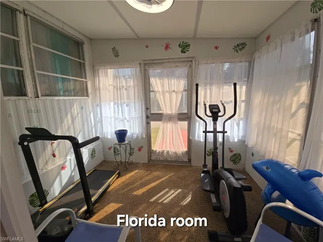 19 Moorhead Mnr, Naples, Florida 34112