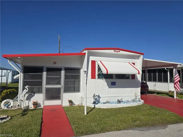19 Moorhead Mnr, Naples, Florida 34112