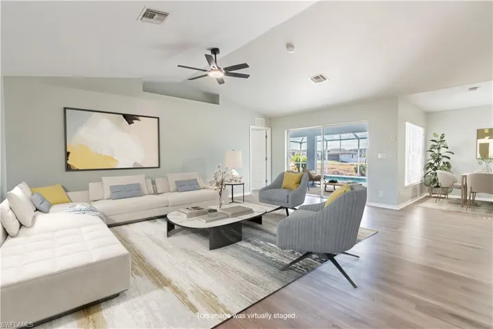 Spacious, Vaulted Ceiling, New Ceiling Fan