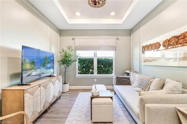 Ultimate flex space for a den or TV room