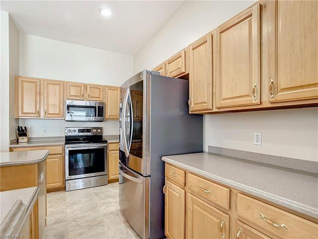 23385  Olde Meadowbrook  CIR, Estero, FL 34134