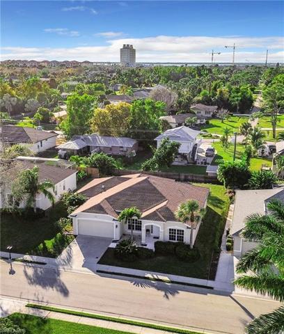 23385  Olde Meadowbrook  CIR, Estero, FL 34134