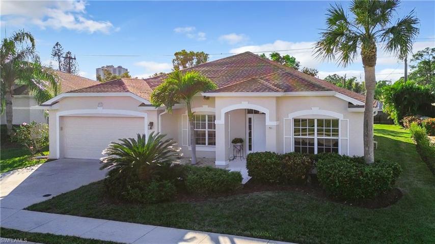 23385  Olde Meadowbrook  CIR, Estero, FL 34134