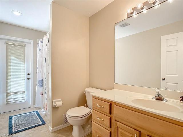 23385  Olde Meadowbrook  CIR, Estero, FL 34134