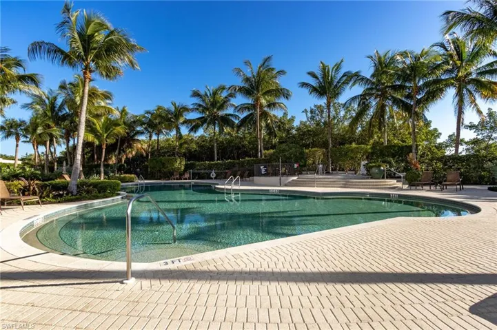 4182 Bay Beach Ln 733, Fort Myers Beach, Florida 33931