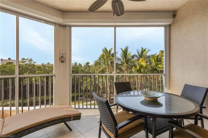4182 Bay Beach Ln 733, Fort Myers Beach, Florida 33931