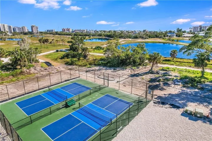 4182 Bay Beach Ln 733, Fort Myers Beach, Florida 33931
