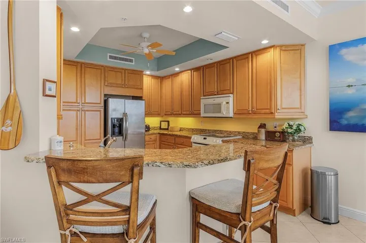 4182 Bay Beach Ln 733, Fort Myers Beach, Florida 33931
