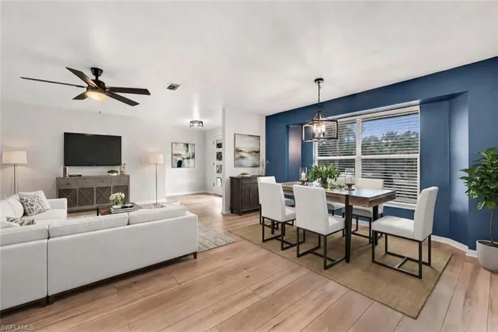 225 Pebble Beach Cir, Naples, Florida 34113