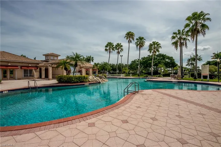 9321 Alamander Ct 204, Fort Myers, Florida 33919