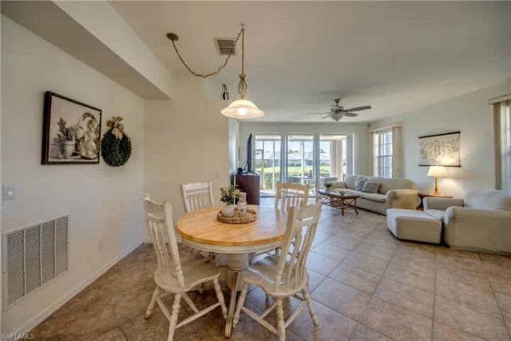 9321 Alamander Ct 204, Fort Myers, Florida 33919
