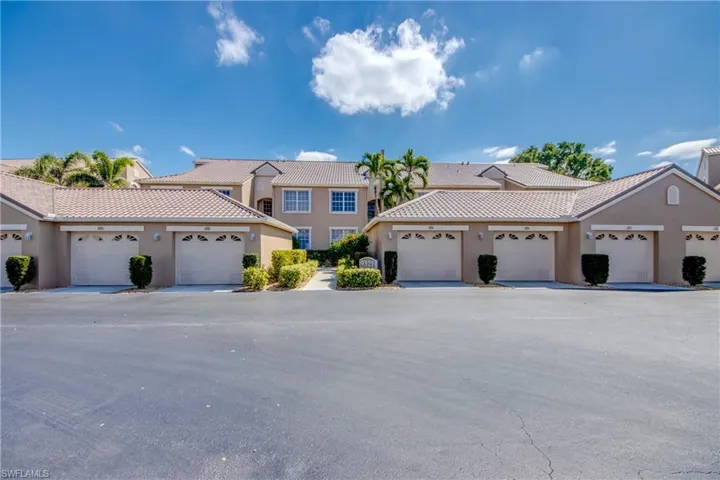 9321 Alamander Ct 204, Fort Myers, Florida 33919