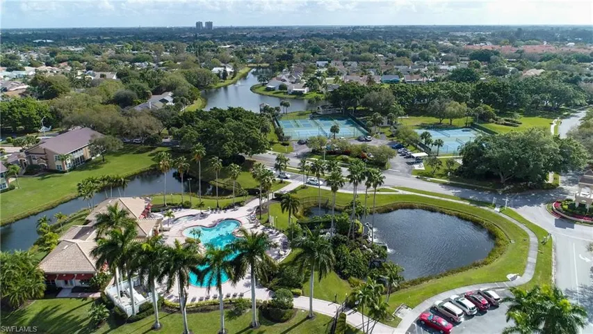 9321 Alamander Ct 204, Fort Myers, Florida 33919