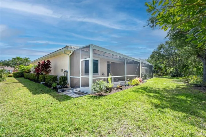 7812  Meridan  CT, Naples, FL 34104