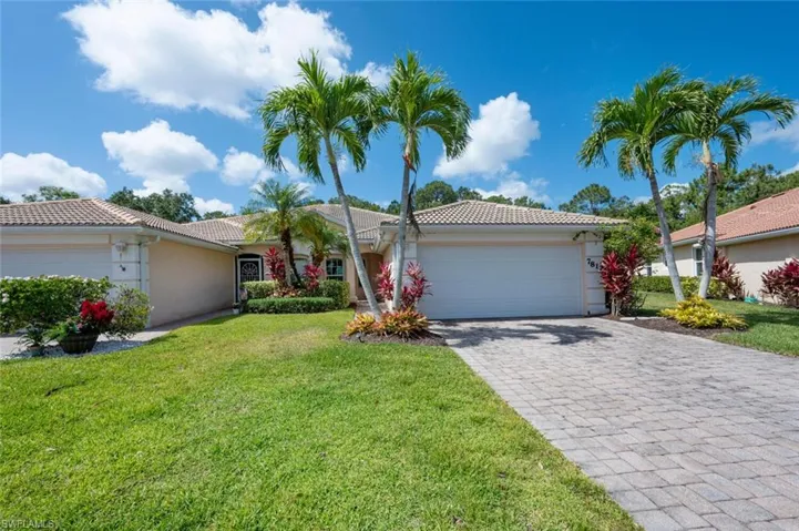 7812  Meridan  CT, Naples, FL 34104