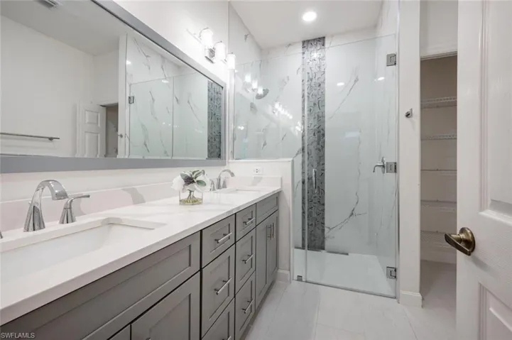 7812  Meridan  CT, Naples, FL 34104