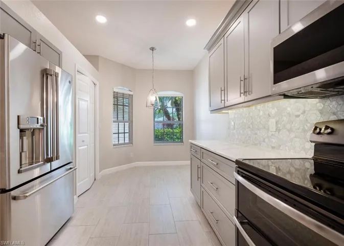 7812  Meridan  CT, Naples, FL 34104