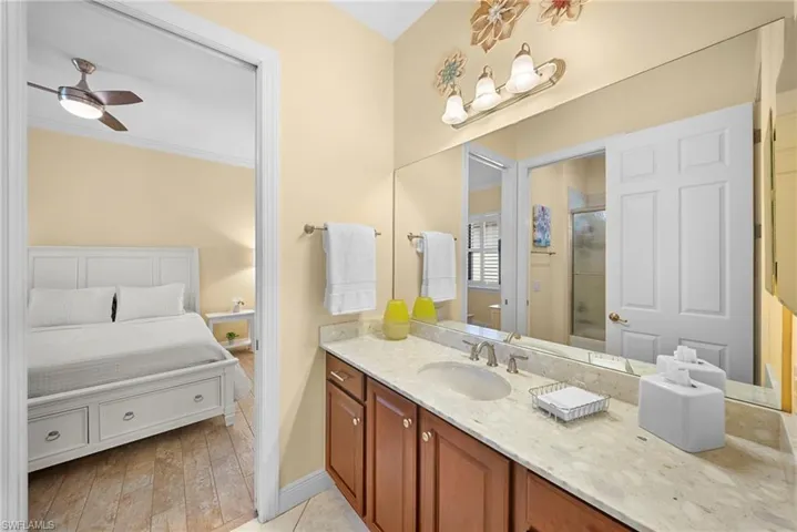 10238 Ashbrook Ct, Fort Myers, Florida 33913