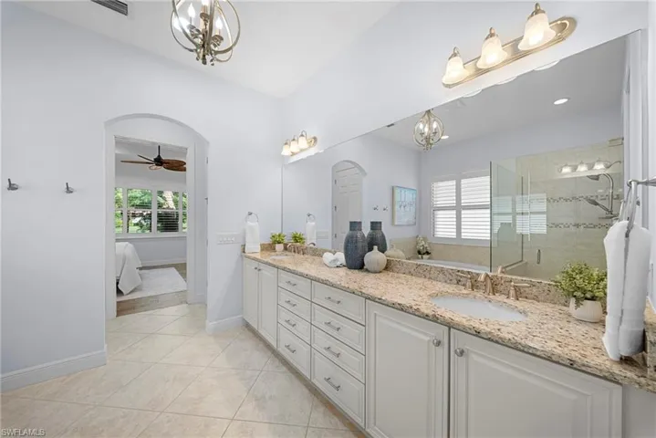 10238 Ashbrook Ct, Fort Myers, Florida 33913