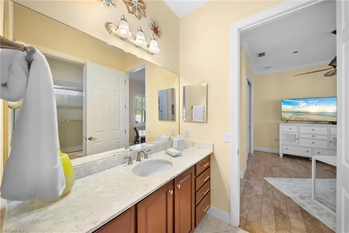 10238 Ashbrook Ct, Fort Myers, Florida 33913