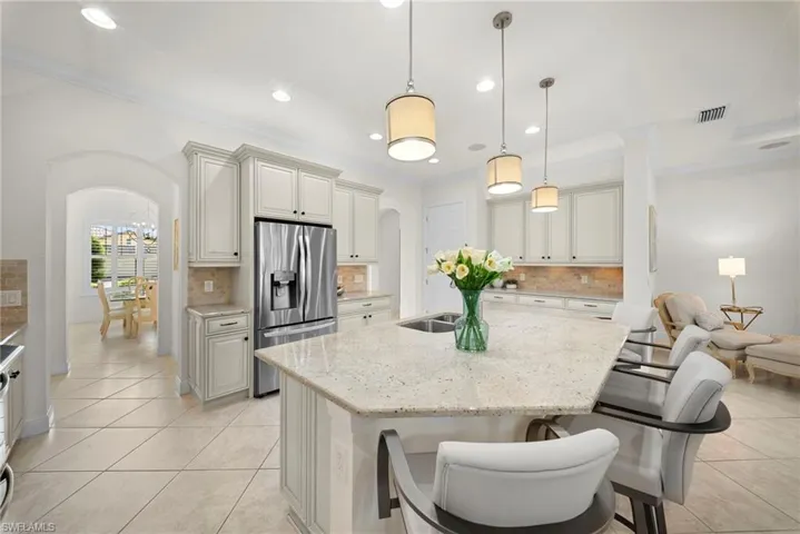 10238 Ashbrook Ct, Fort Myers, Florida 33913
