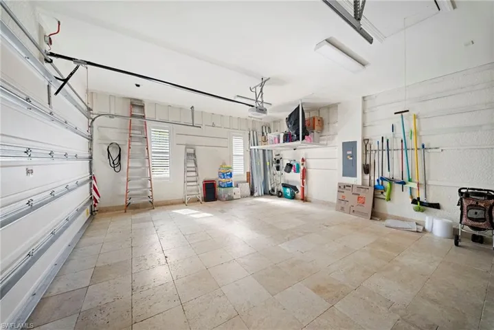 10238 Ashbrook Ct, Fort Myers, Florida 33913