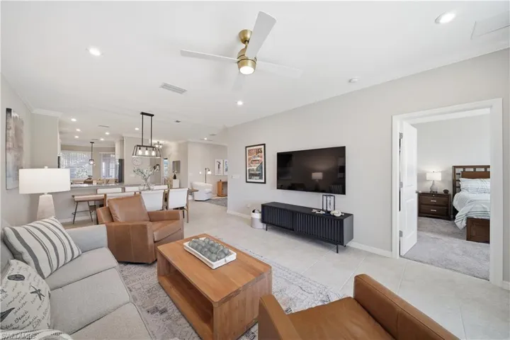 9394 Pocida Ct 101, Naples, Florida 34119