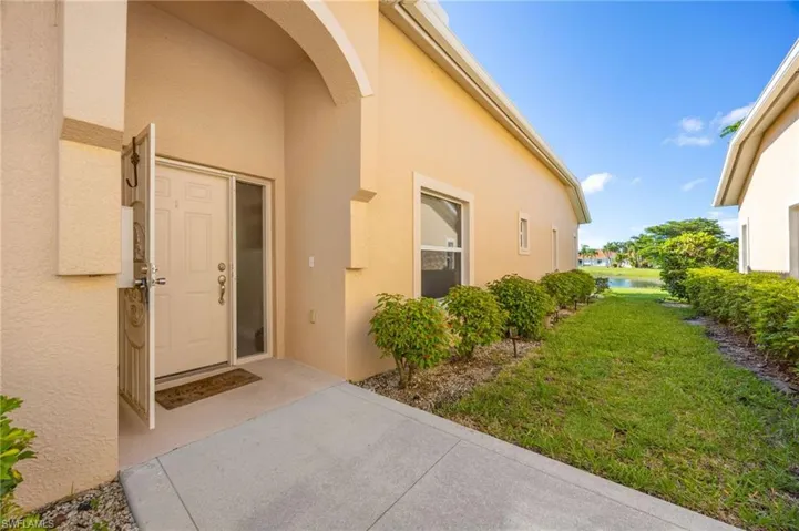 7887 Sanctuary Cir 2, Naples, Florida 34104
