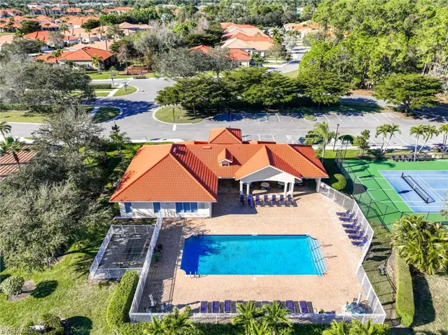 7887 Sanctuary Cir 2, Naples, Florida 34104