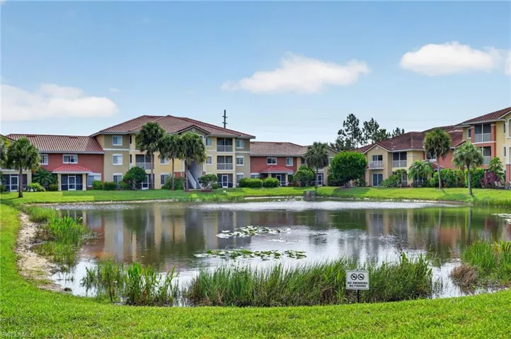 13110 Bella Casa Cir 102, Fort Myers, Florida 33966