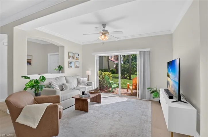 13110 Bella Casa Cir 102, Fort Myers, Florida 33966
