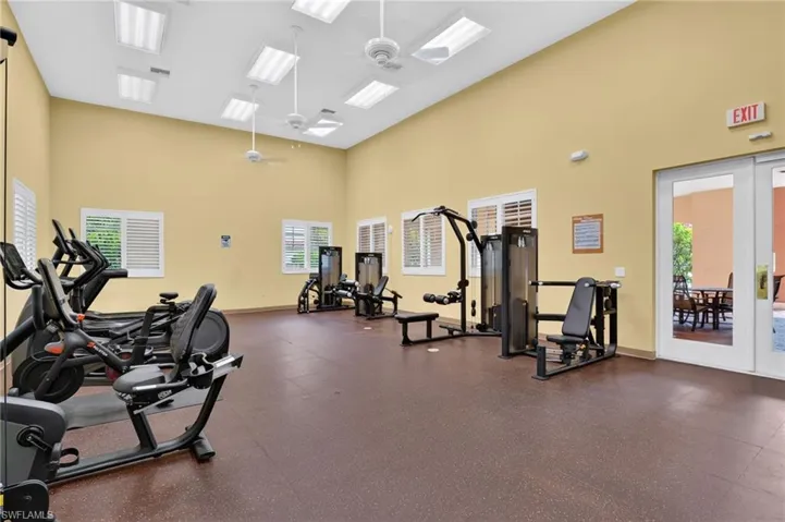 13110 Bella Casa Cir 102, Fort Myers, Florida 33966