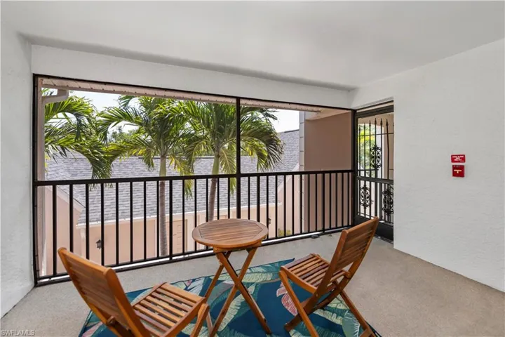 Entry Screened in Lanai