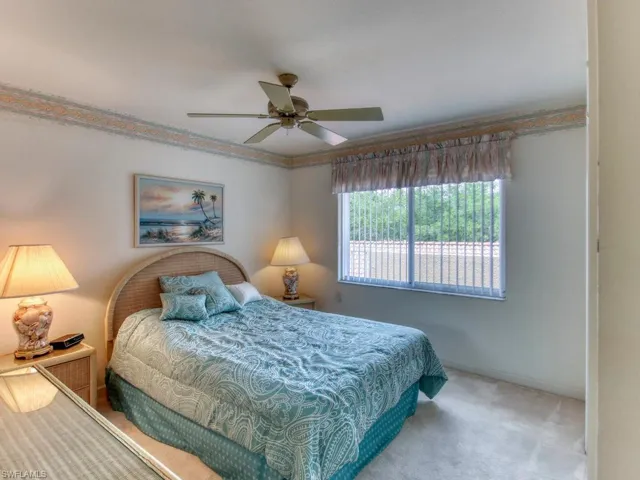 2462 Hidden Lake Dr 208, Naples, Florida 34112
