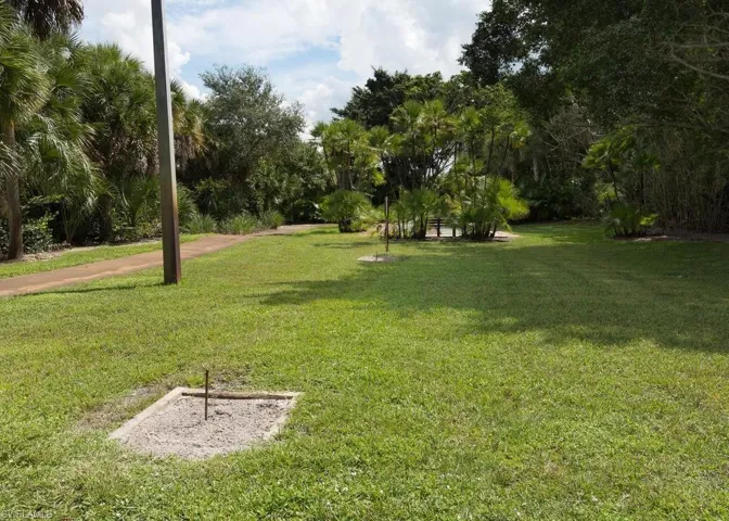 2462 Hidden Lake Dr 208, Naples, Florida 34112
