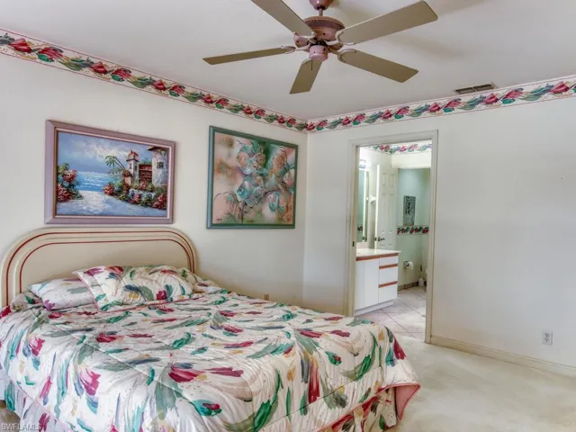 2462 Hidden Lake Dr 208, Naples, Florida 34112